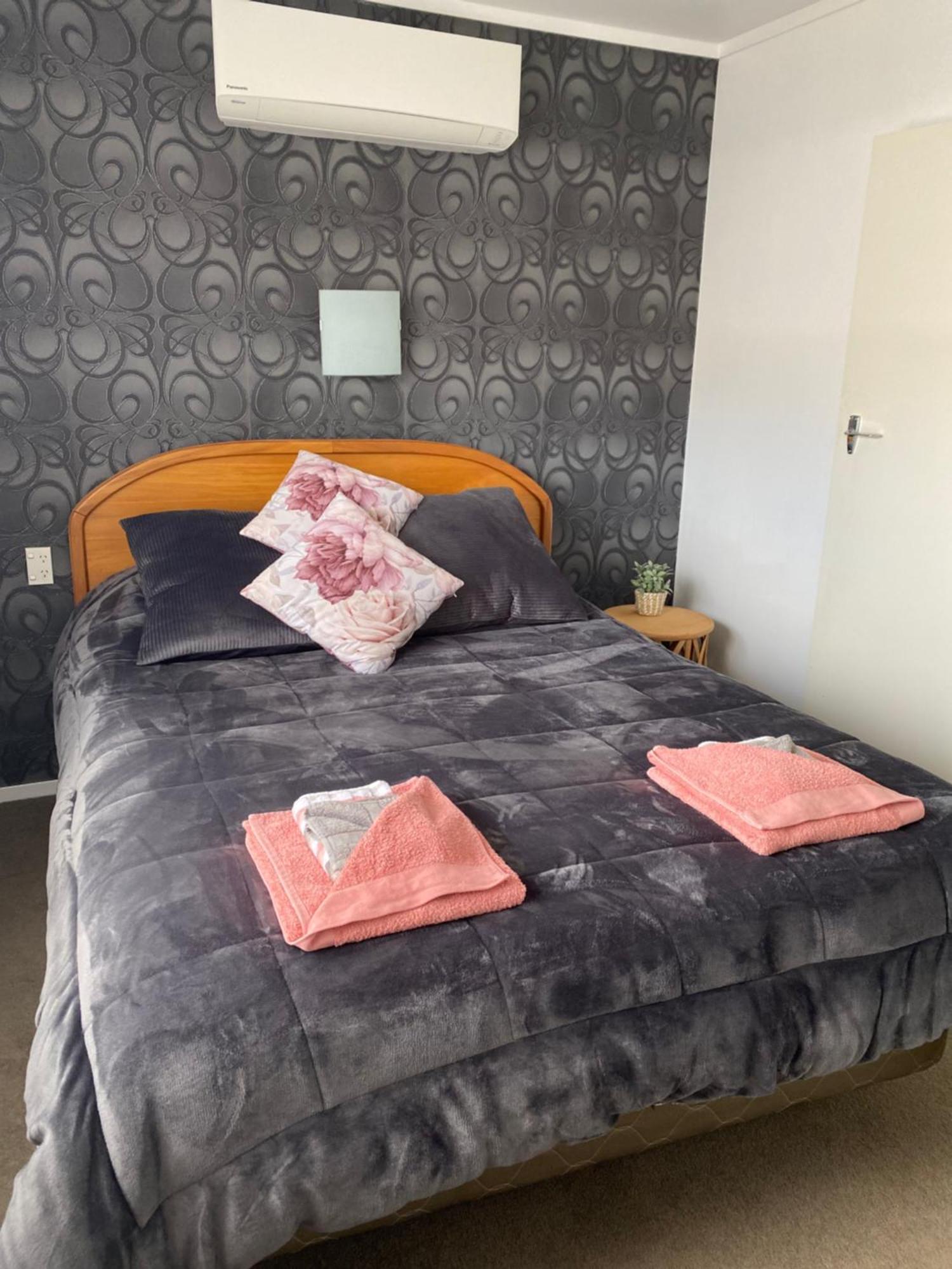 Home Away From Home Air B And B 旺阿雷 外观 照片